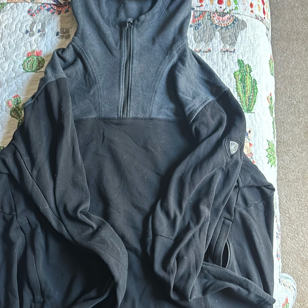 KUHL hoodie green and black size XL